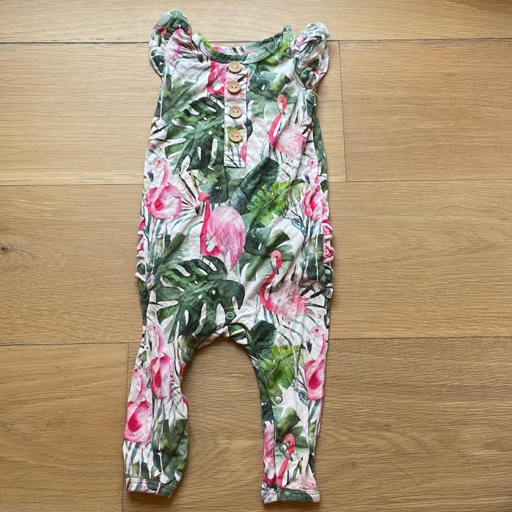 Beautiful Hawaii Outfit